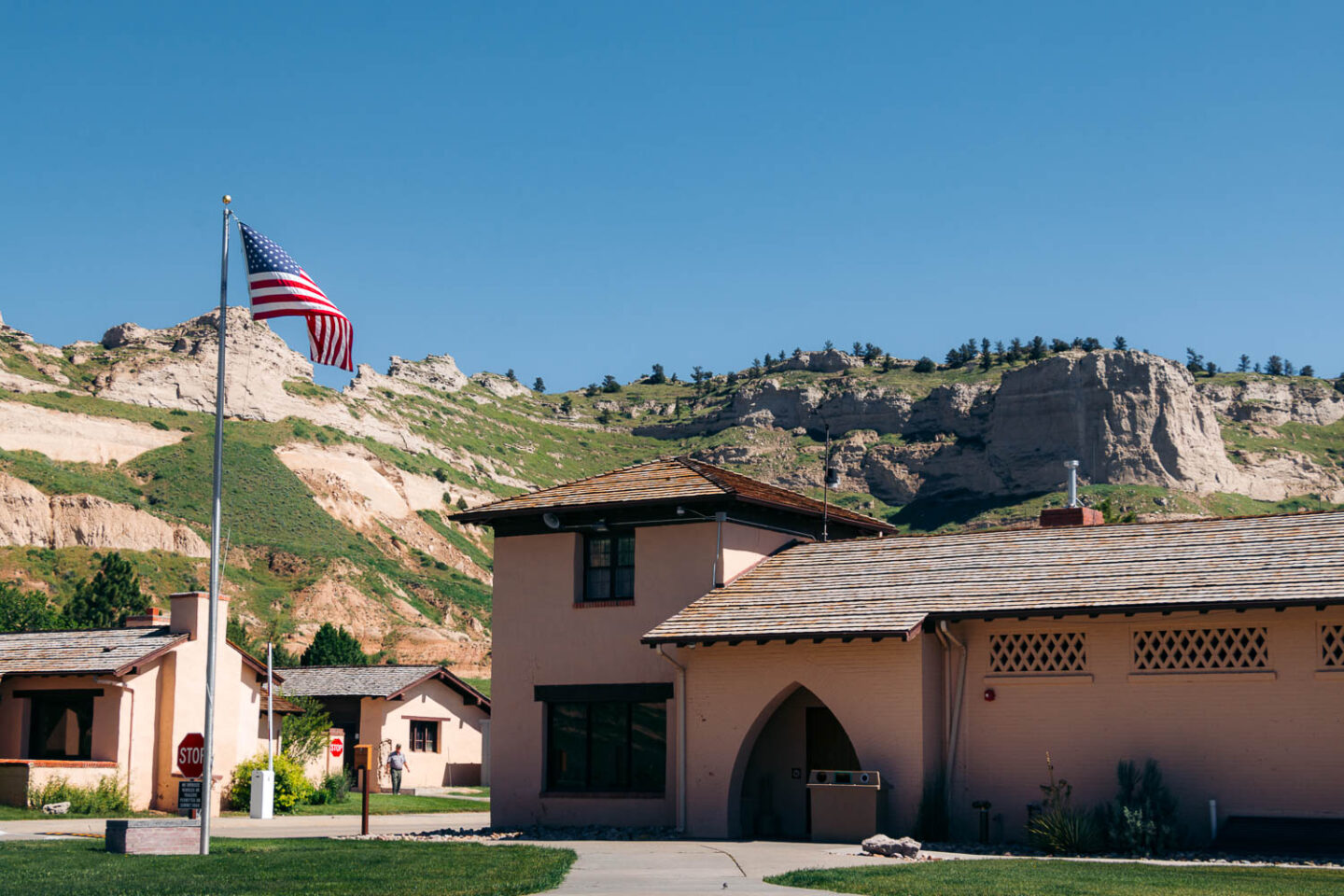 Scotts Bluff, Nebraska - Roads and Destinations