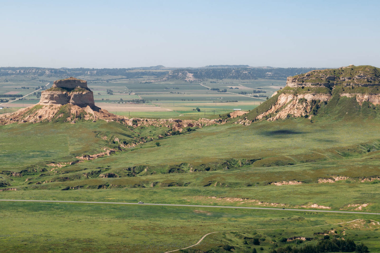 Scotts Bluff, Nebraska - Roads and Destinations