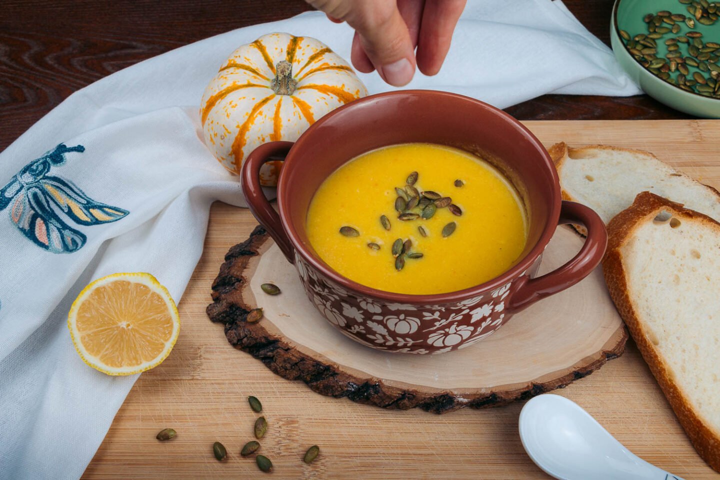 Roasted pumpkin and cauliflower soup - Roads and Destinations