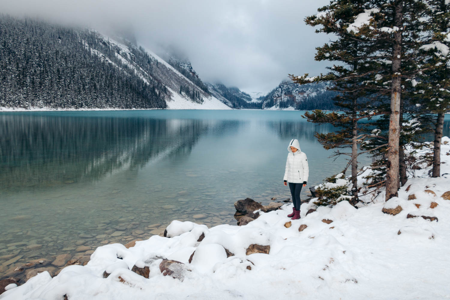 Banff National Park in November-early winter - Roads and Destinations