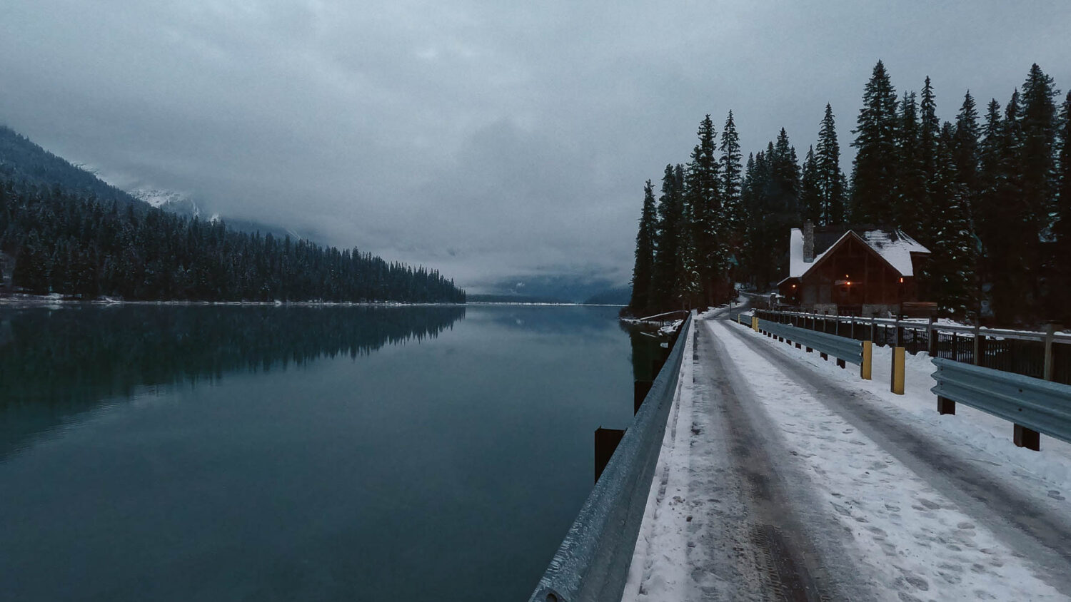 Emerald Lake, Yoho National Park in winter - Roads and Destinations