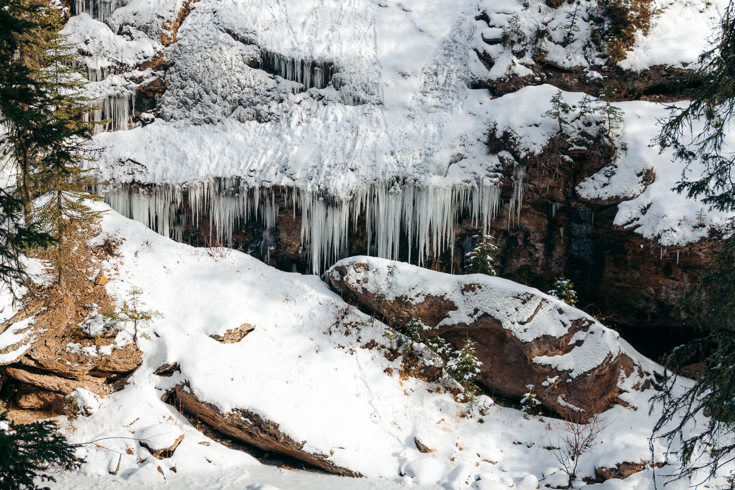 Waterfall Hike at Johnston Canyon - Roads and Destinations 