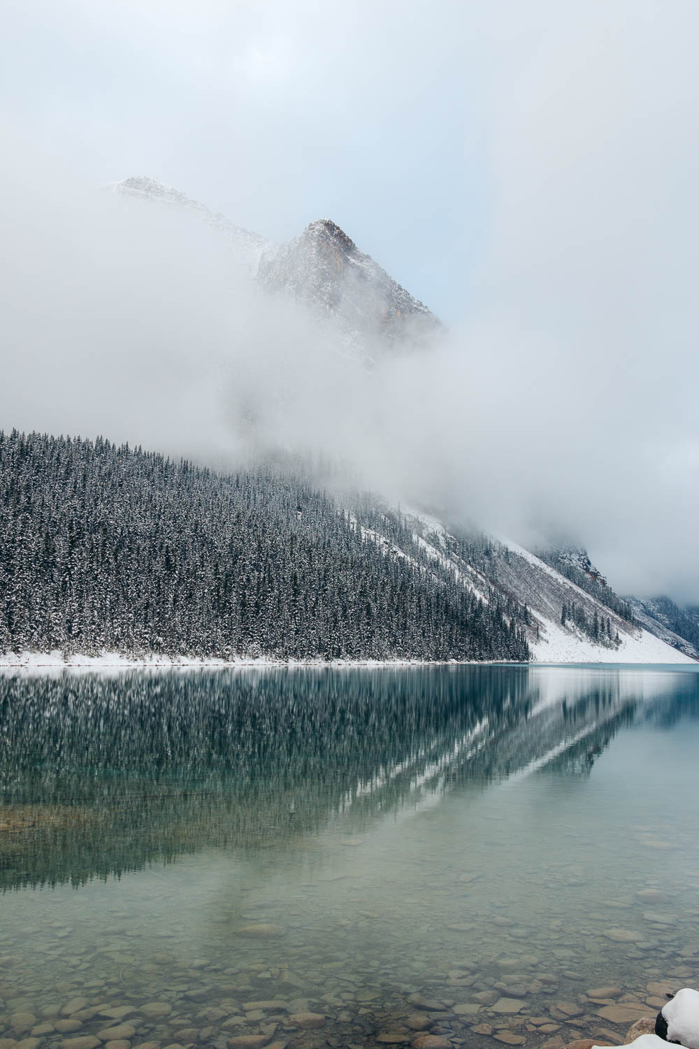 Lake Louise - Roads and Destinations