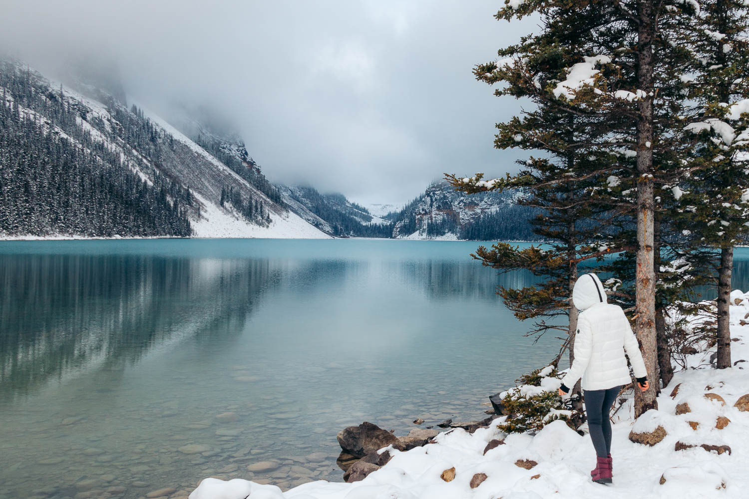 Lake Louise - Roads and Destinations