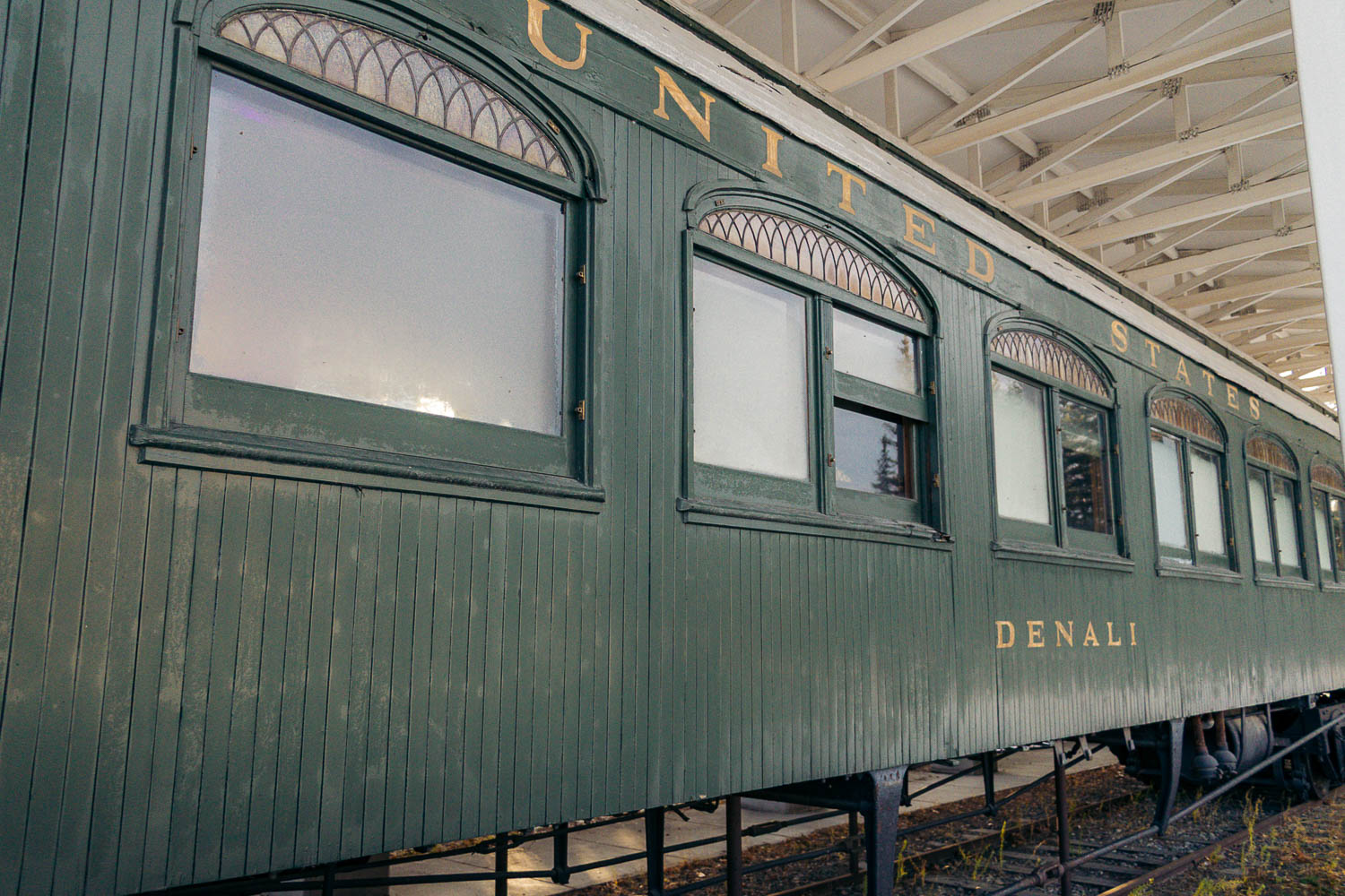 Books about Alaska | Roads and Destinations