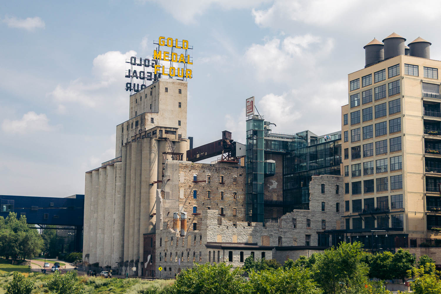 Mill City Ruins | Roads and Destinations